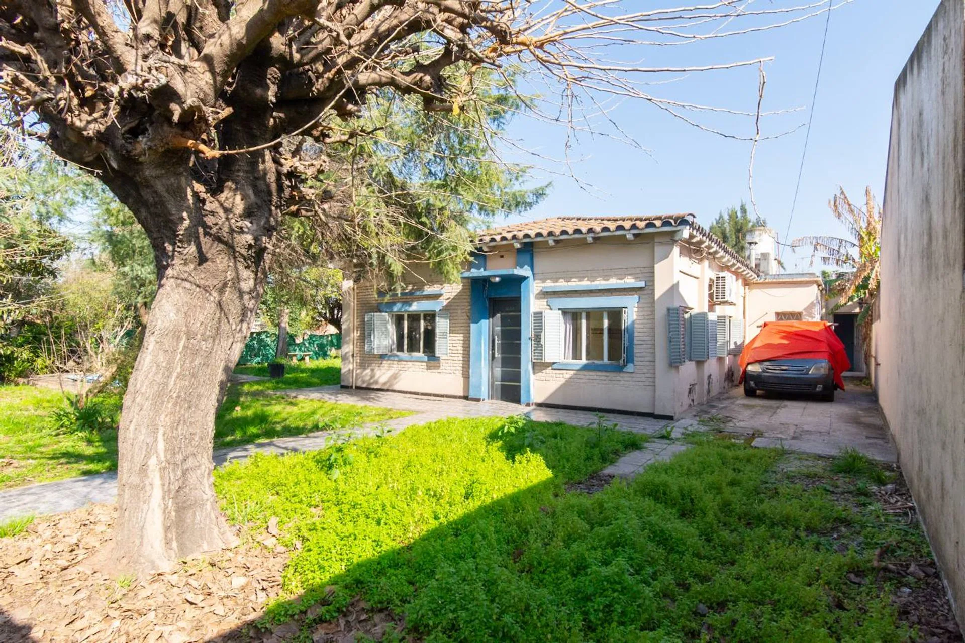 VENTA CASA CASTELAR A RECICLAR foto 3