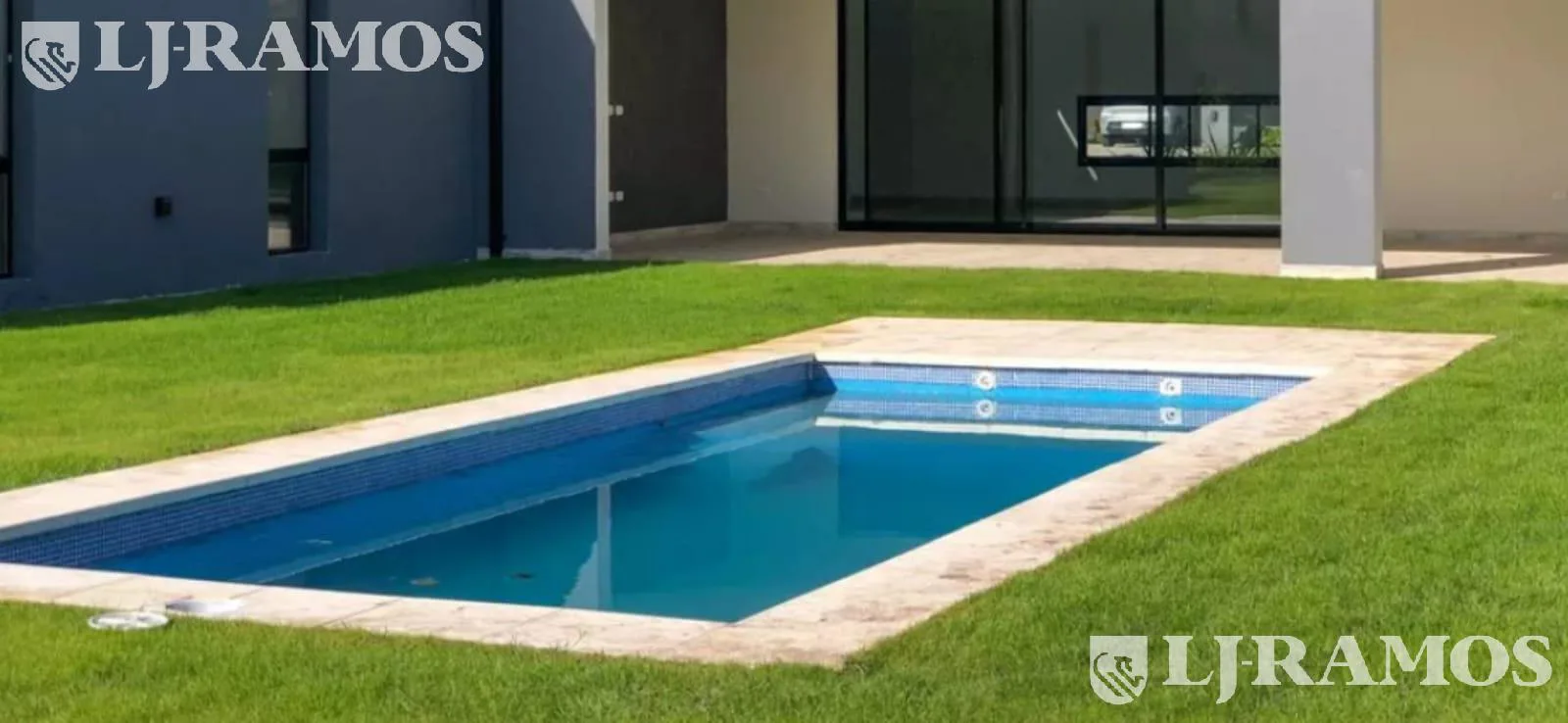 Casa en venta sobre lote interno en Haras Santa Maria,  barrio Los Robles - MB foto 2