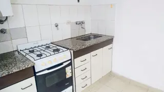Departamento de 1 dormitorio en venta - Ayacucho y Pellegrini, Barrio Martin foto 4