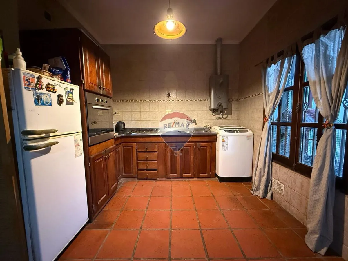 SE VENDE CASA AL FRENTE (PH EXCLUSIVO) SANTO TOMÉ foto 2