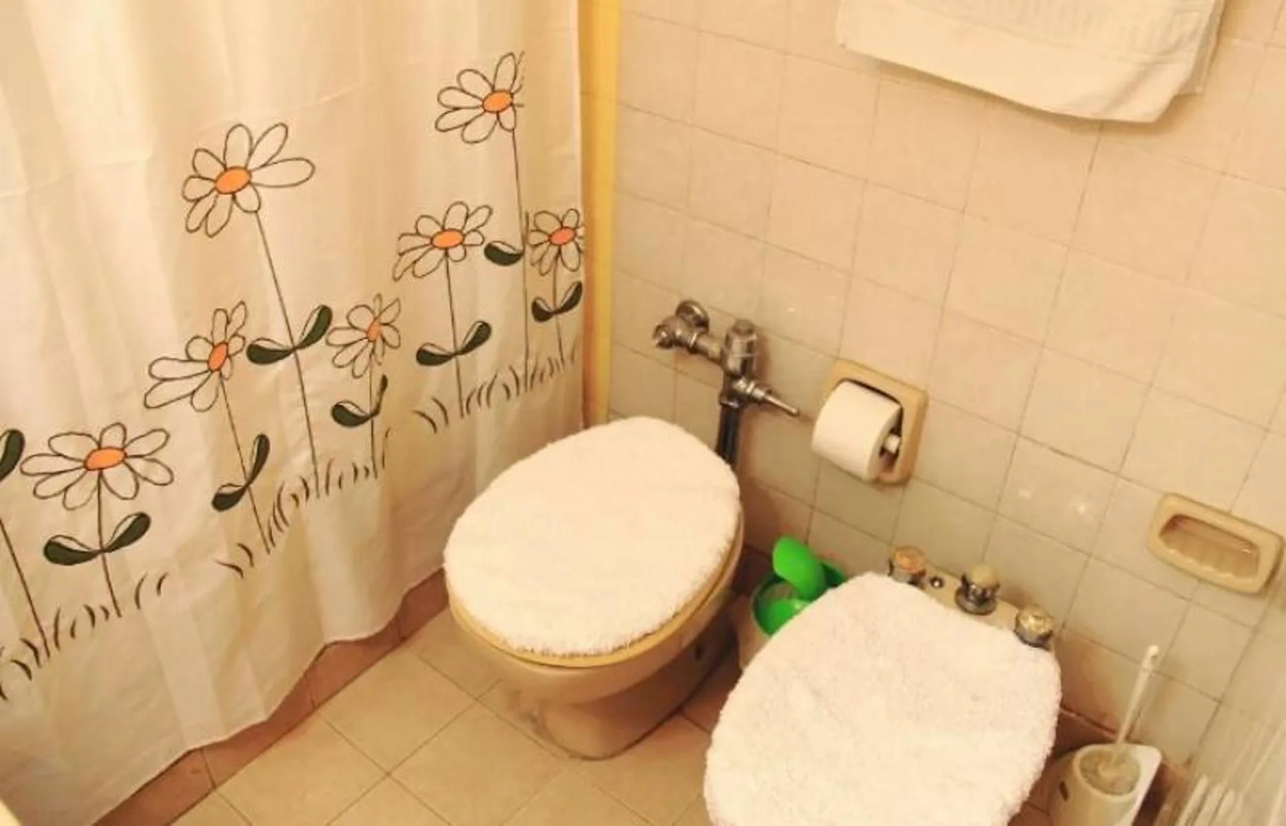 2-bedroom apartment in Almagro – photo 11 of 11