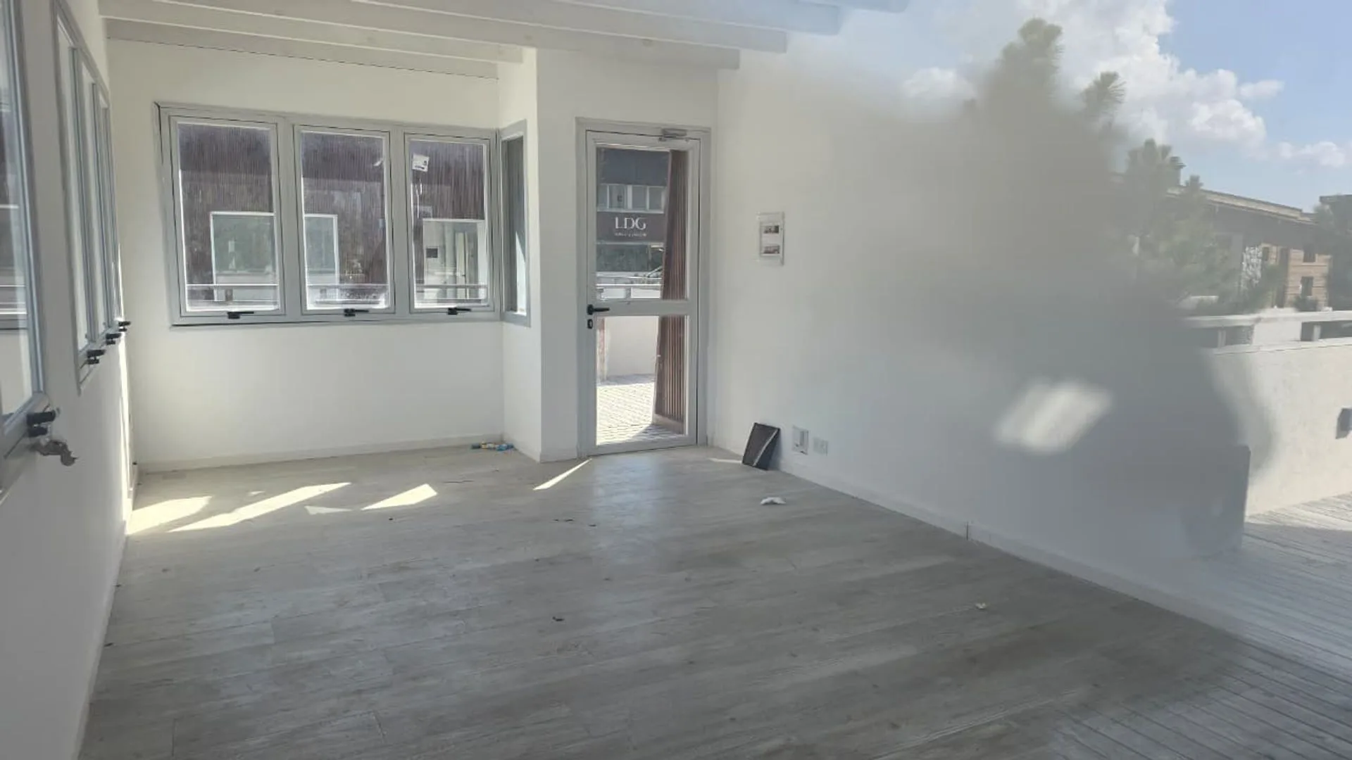 VENTA GONDOLA COMERCIAL COSTA ESMERALDA foto 3