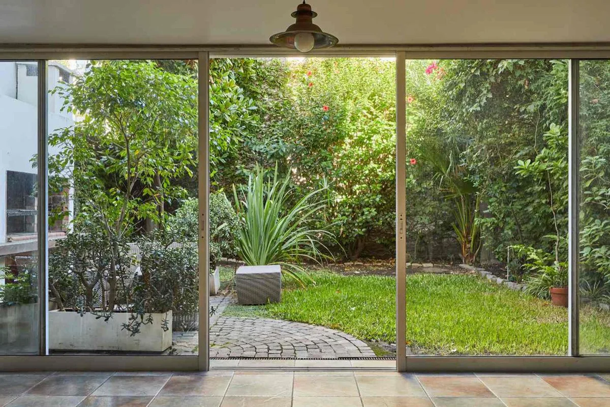 VENTA DEPTO 4 AMB SAAVEDRA BALCÓN COCHERA Y PILETA foto 3