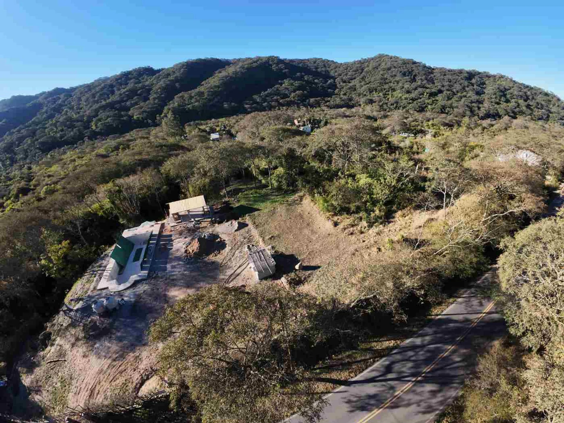 VENTA TERRENO 720MTS2 RP 8 LOS ALISOS foto 5