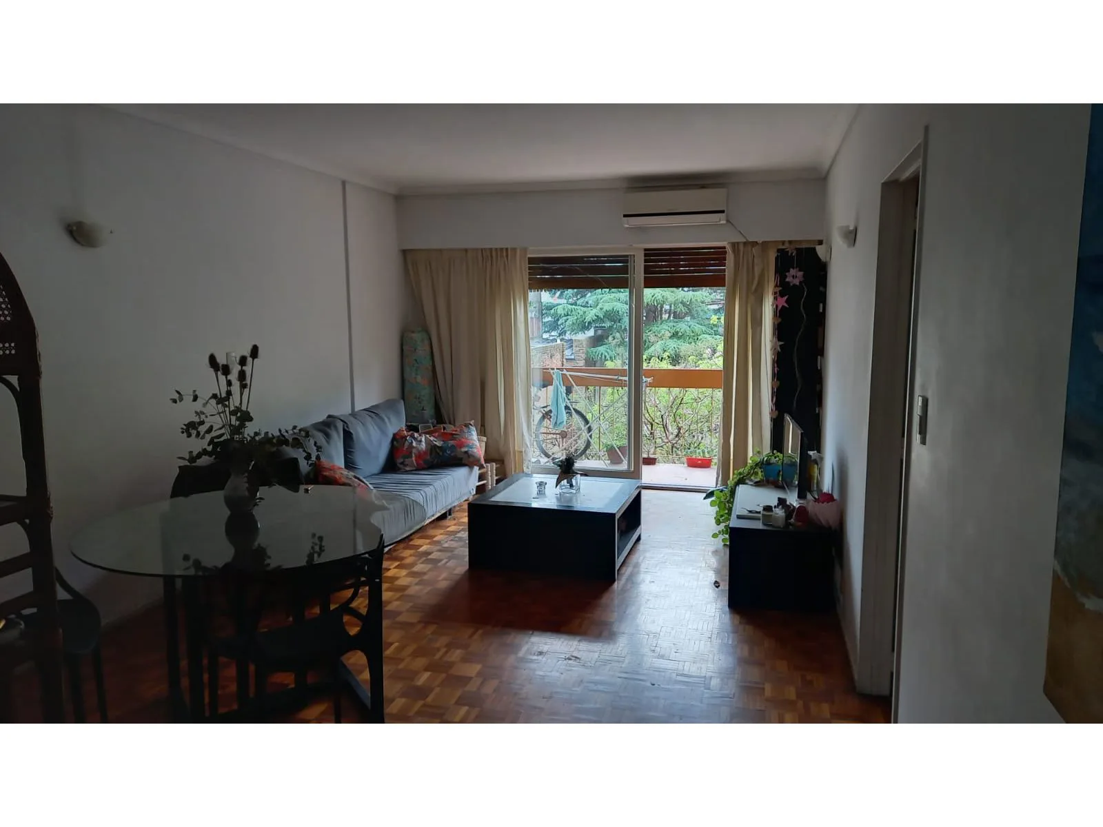 HERMOSO SEMIPISO 85 MTS 4 AMB 3 BAÑOS FRENTE A UNA CUADRA AV.CABILDO foto 2