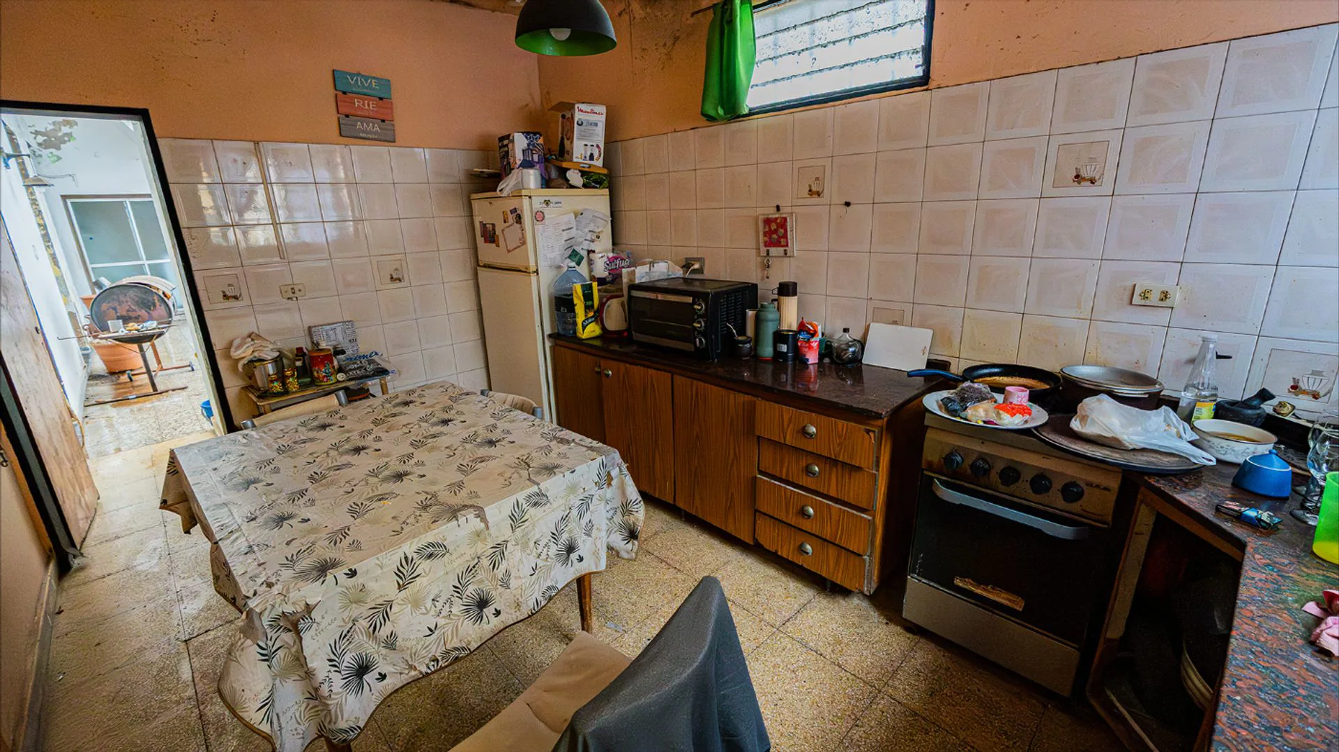 VENTA CASA 4 AMBIENTES VILLA URQUIZA A REFACCIONAR foto 3