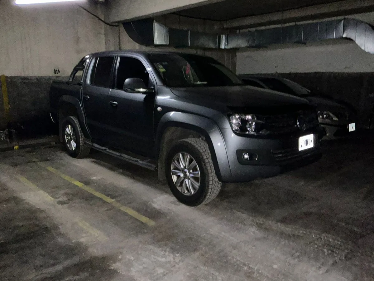 VENTA DE COCHERA DOBLE EN FLORES ! ZONA DEMANDADA foto 3