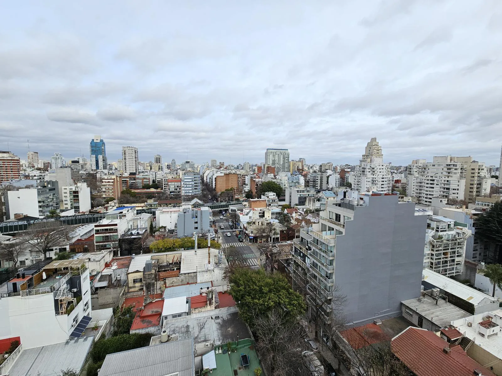 Departamento 2 ambientes con balcón y vista abierta en alquiler - Belgrano foto 4