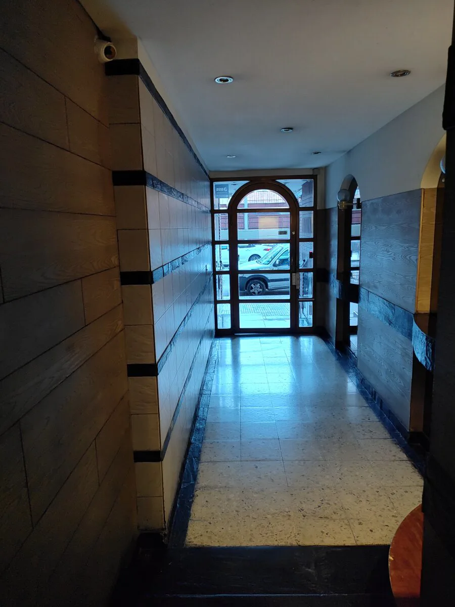 Dep. 4 Amb al Frente, Piso Alto, Dep. Servicios, Vista Abierta, Cochera. foto 2