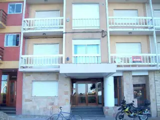 MUY LINDO DEPARTAMENTO DE 2 AMBIENTES SOBRE COSTANERA foto 4