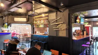 Excelente Local en San Miguel foto 3