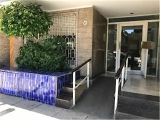 oportunidad se vende depto 3 amb. con dos patios foto 4