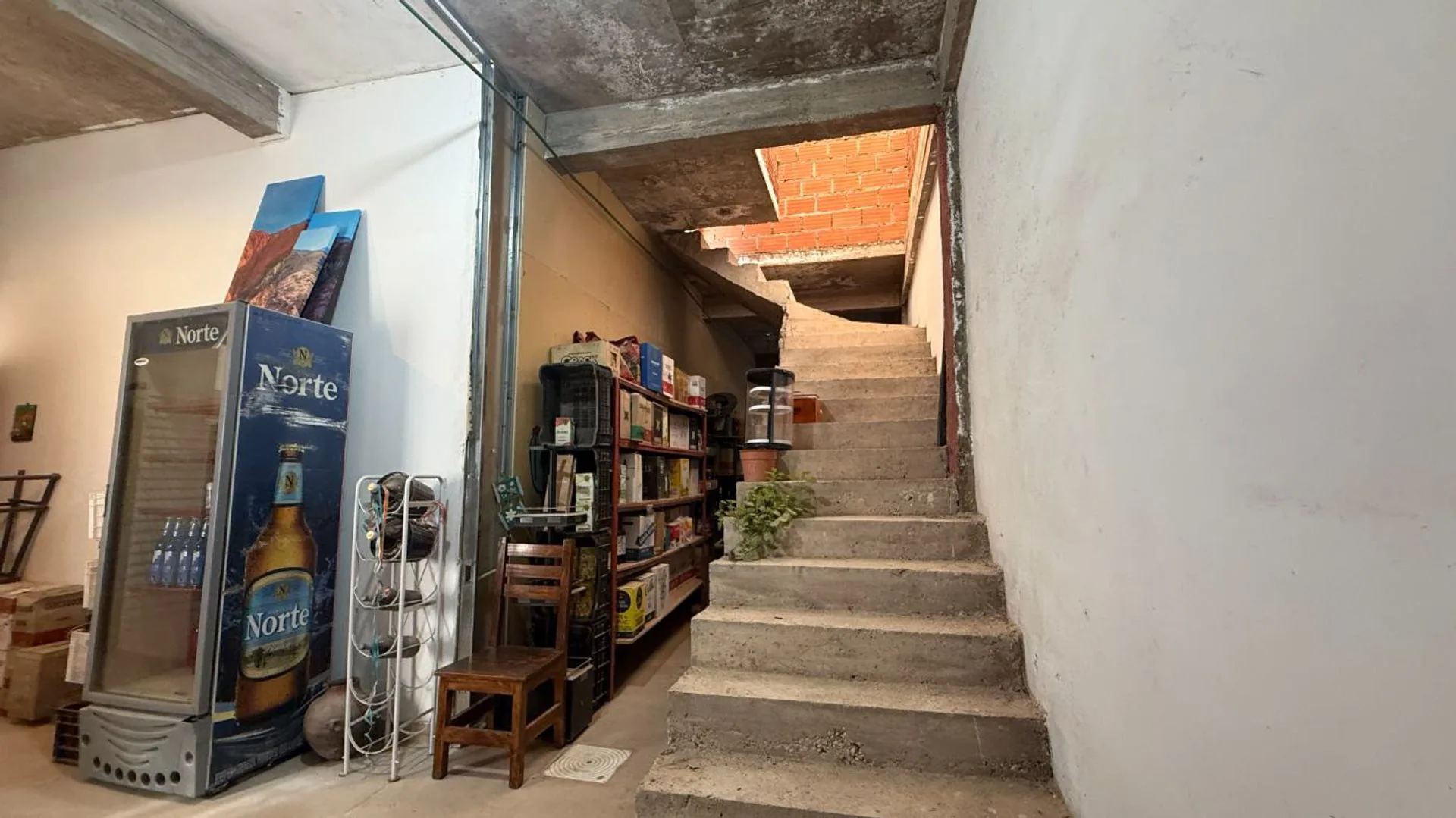 VENTA-LOCAL COMERCIAL+ALOJAMIENTO-MAIMARA-223m2 foto 4