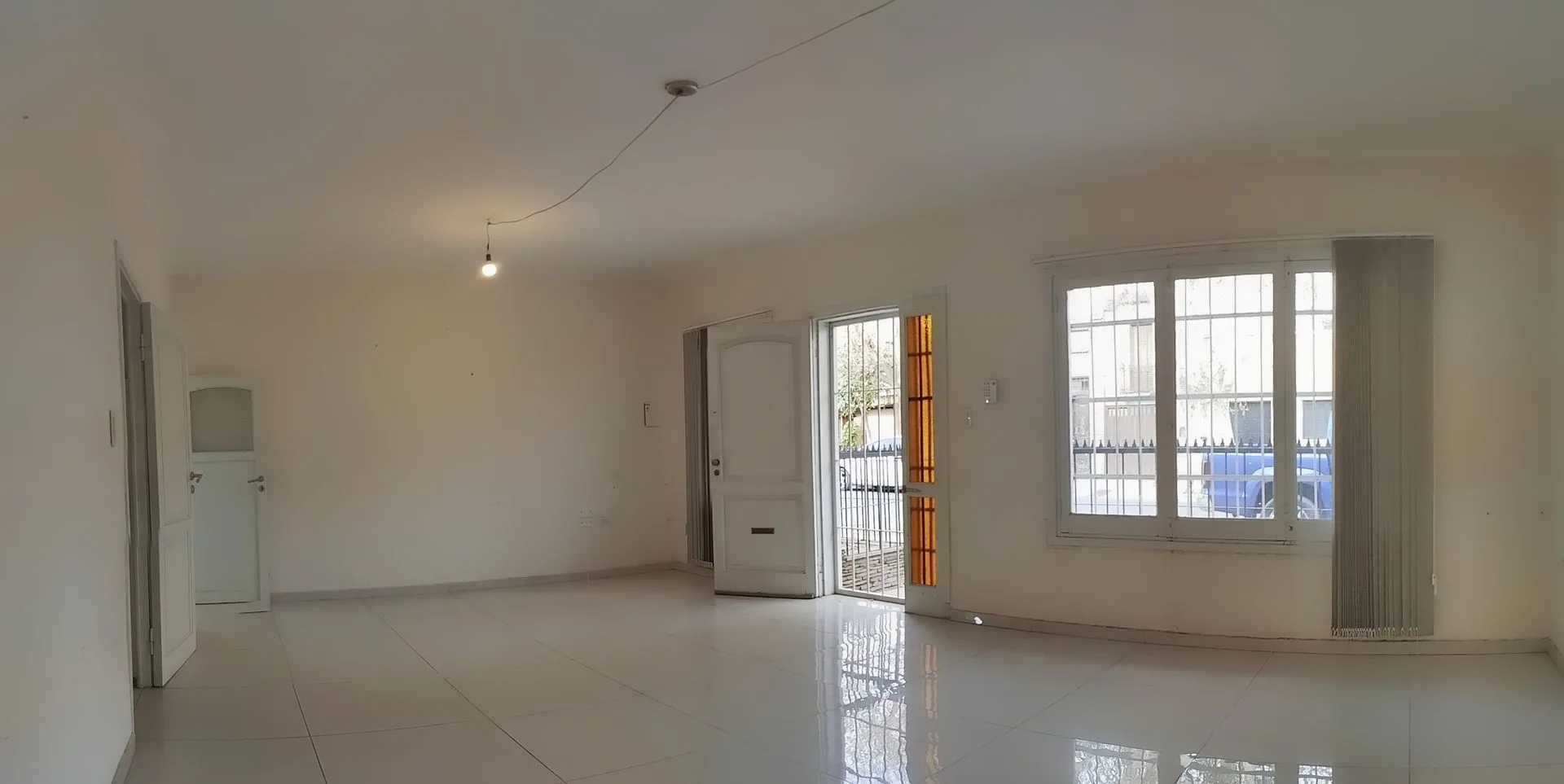 CASA Y DEPARTAMENTO, DORREGO GUAYMALLEN  400m2 foto 3