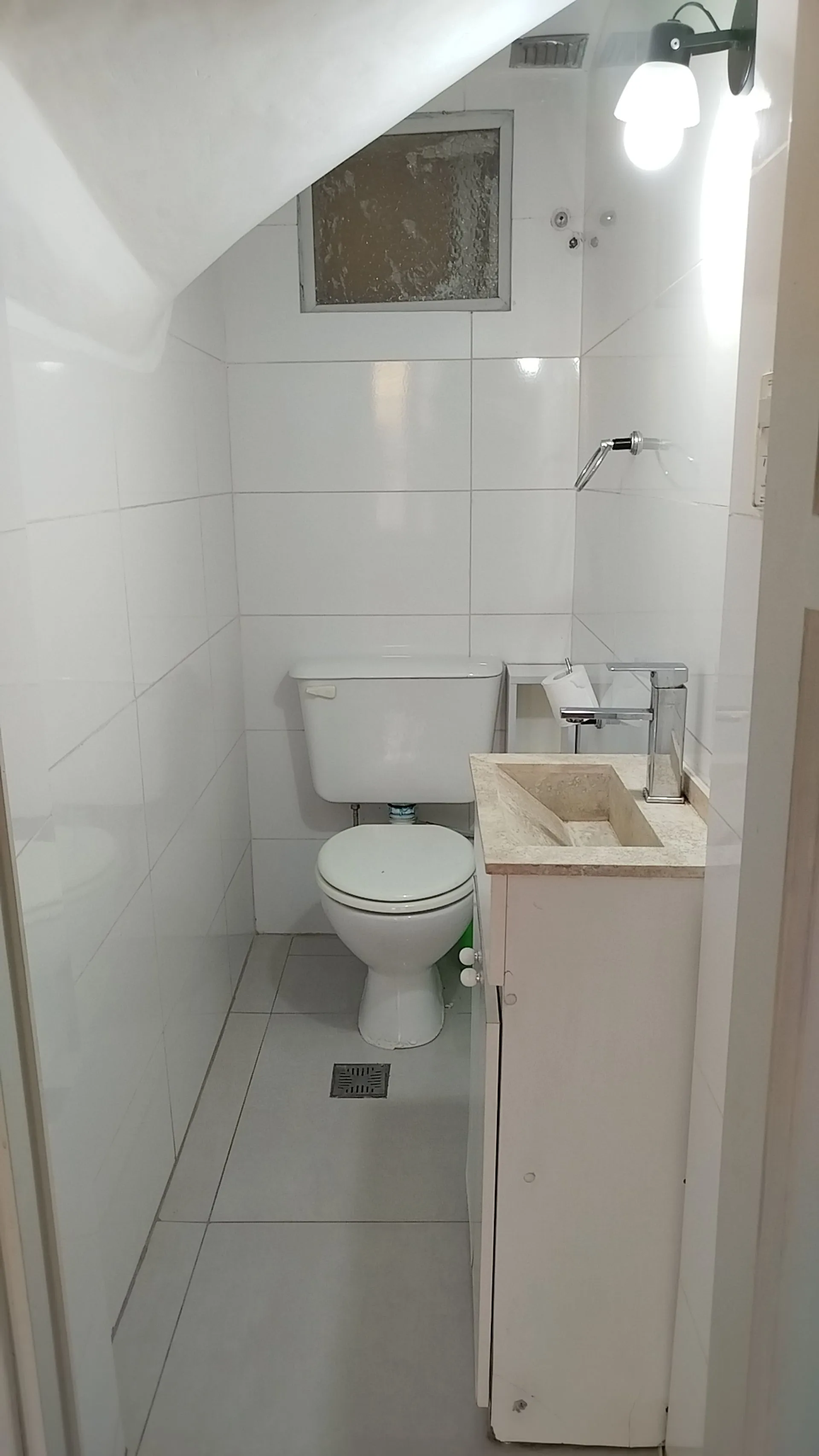 CASA Y DEPARTAMENTO, DORREGO GUAYMALLEN  400m2 foto 4