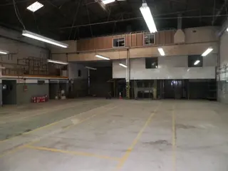 Exelente galpon para deposito o industria foto 4
