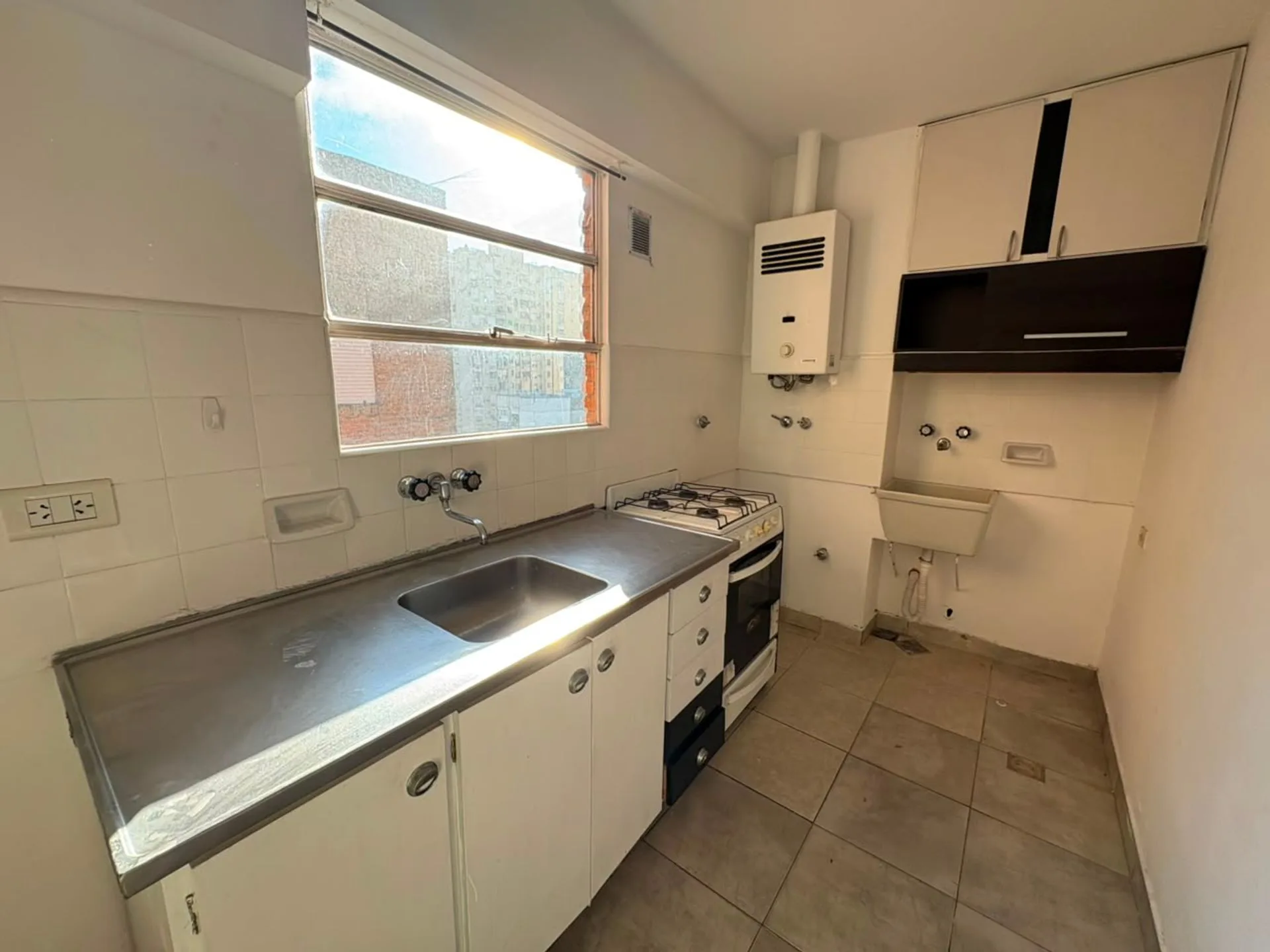 VENTA DEPTO 1 DORMITORIO APTO CRÉDITO, CENTRO foto 4