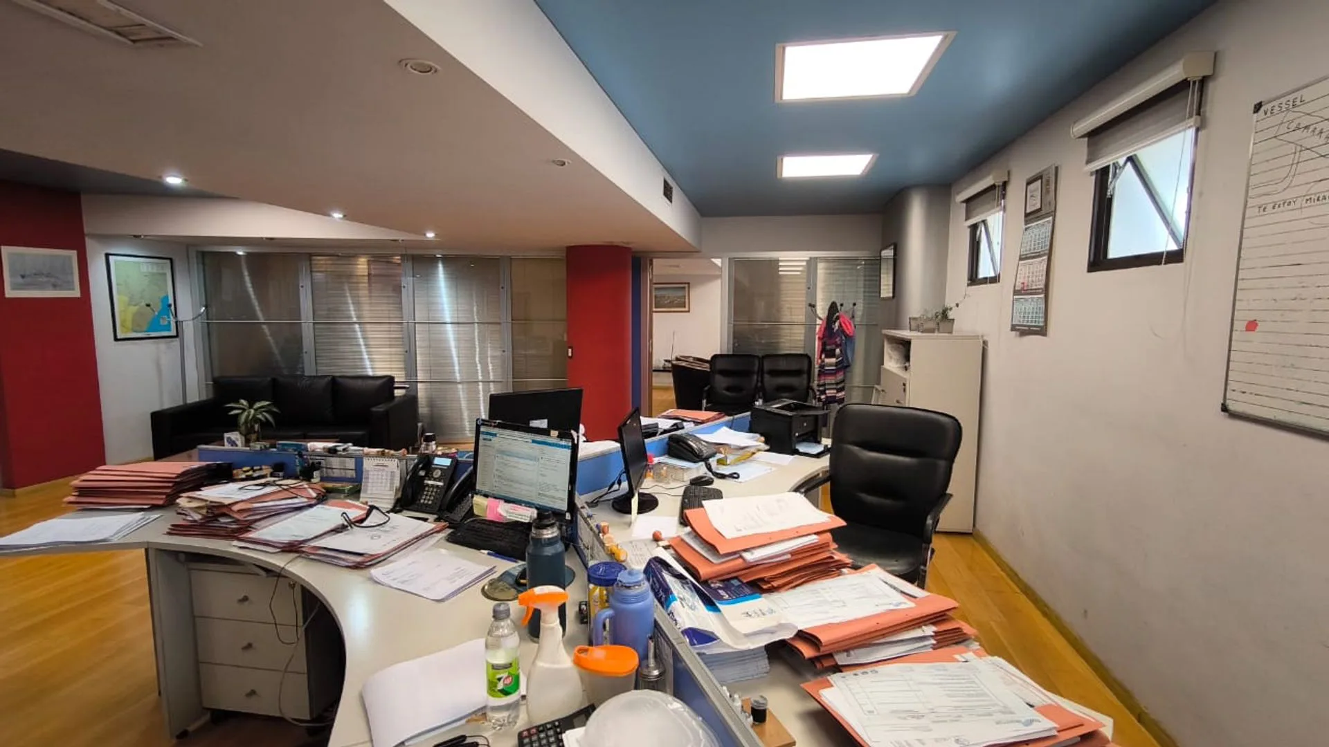 VENTA OFICINA 295 m2 EN PLANTA 8 COCHERAS foto 4