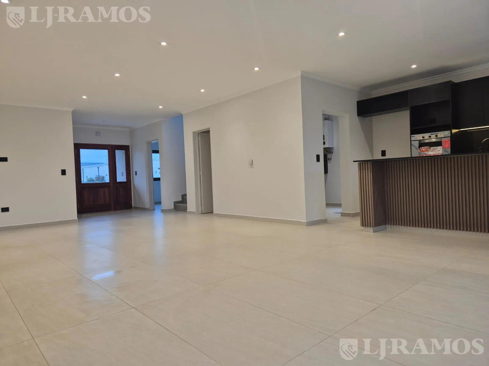 VENTA ! CASA a ESTRENAR ! Barrio San Pablo, PILAR - DC foto 3