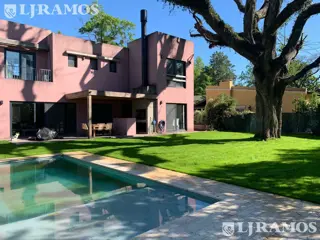 VERANO 2027 - ALQUILER 2da QUINCENA de ENERO 27 - LOMAS DE SAN ISIDRO -BARRIO CERRADO foto 1