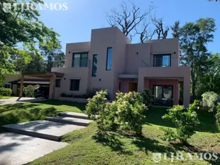 VERANO 2027 - ALQUILER 2da QUINCENA de ENERO 27 - LOMAS DE SAN ISIDRO -BARRIO CERRADO foto 2