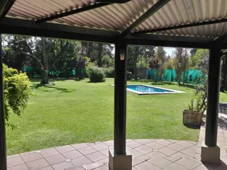 Hermosa casa minimalista en Parque Leloir foto 3