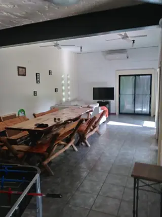 Hermosa casa minimalista en Parque Leloir foto 4