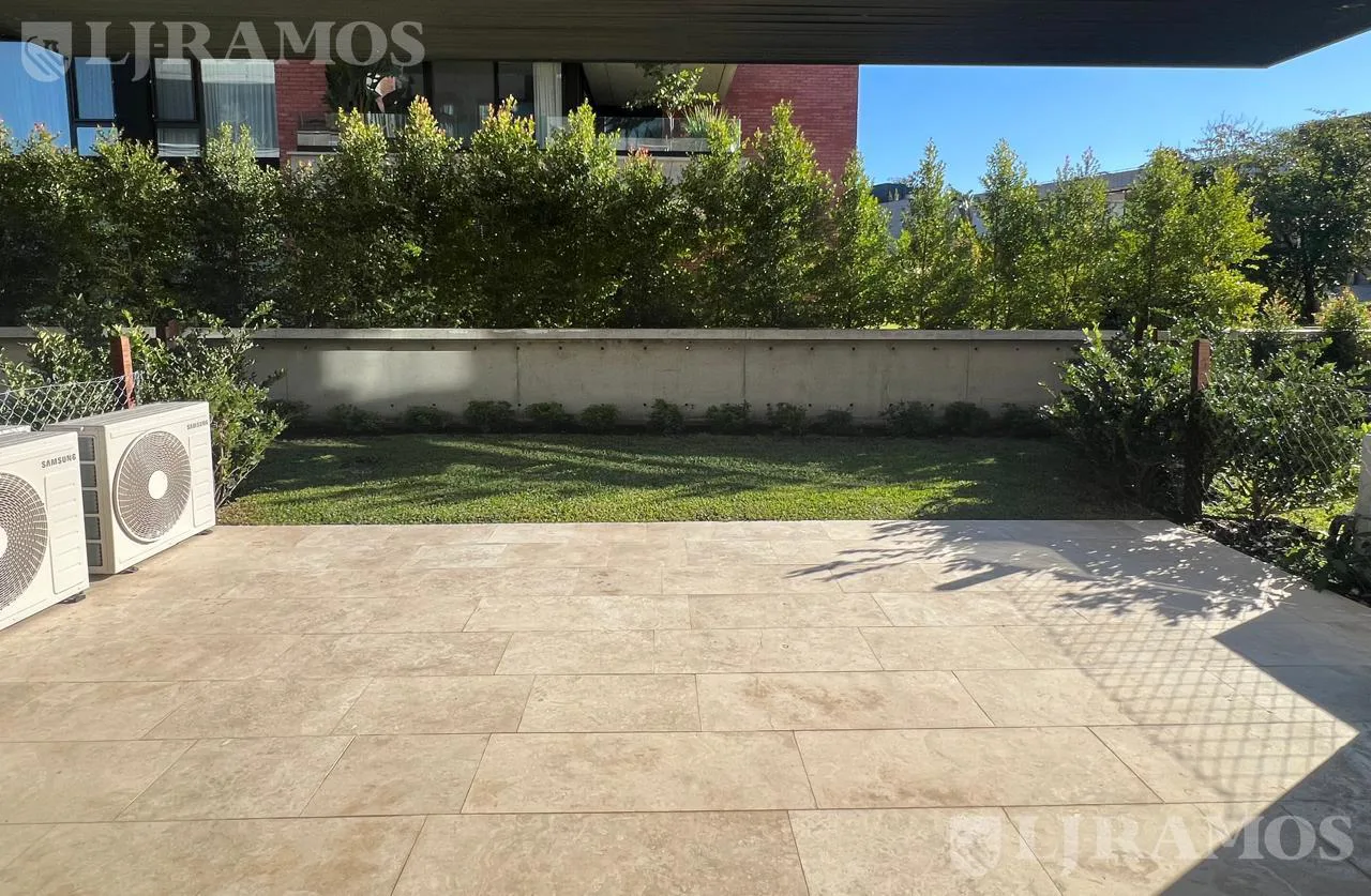 DUPLEX CON JARDIN A ESTRENAR EN VENTA EN URBANA LAS LOMAS foto 5