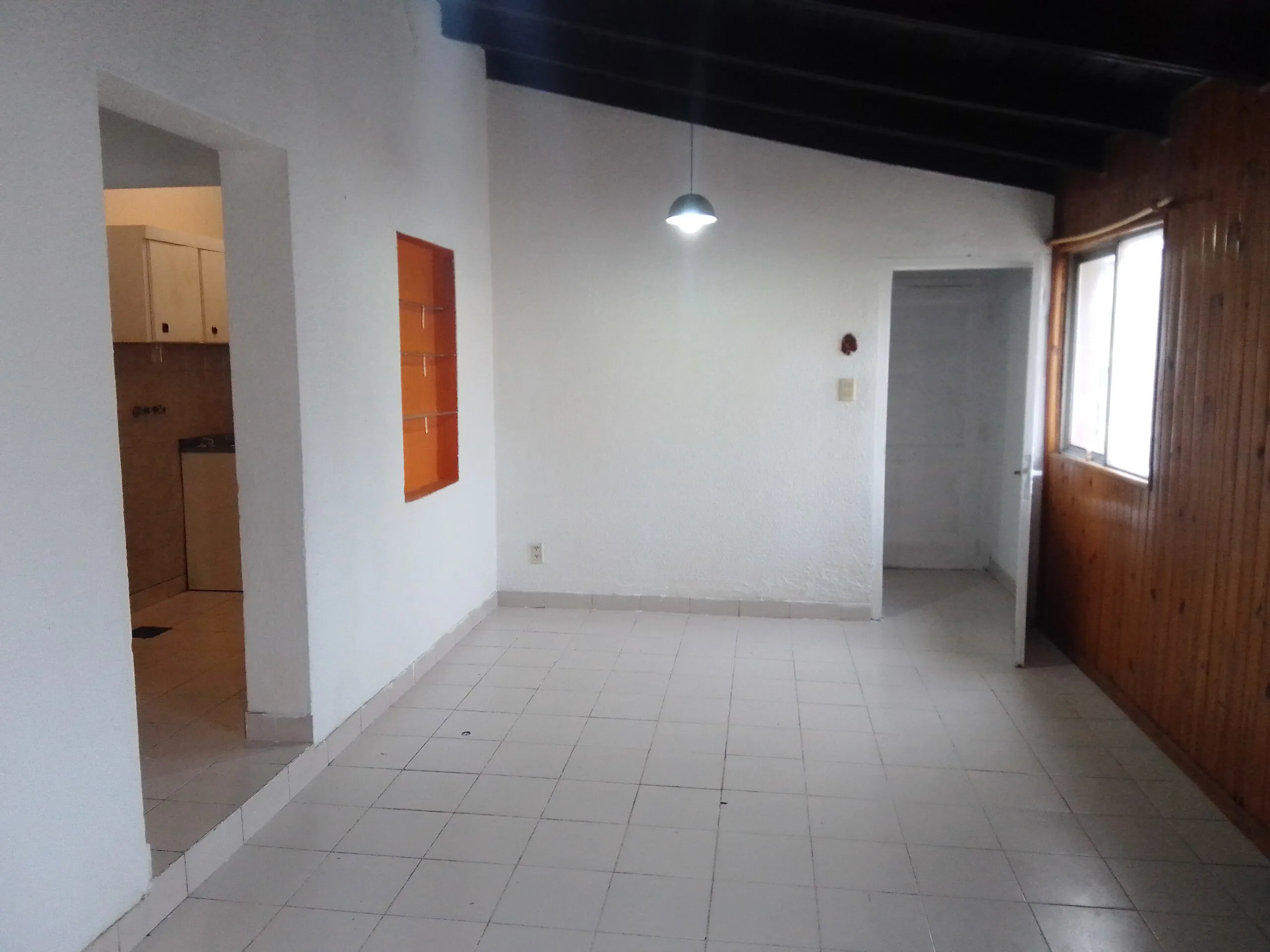 ALQUILER – CASA 3 DORMITORIOS – BARRIO CENTRO foto 4