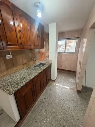 Alquiler departamento 3 ambientes Isidro Casanova foto 5