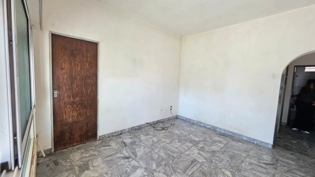 CASA 4 AMBIENTES EN VENTA EN CASTELAR NORTE foto 5