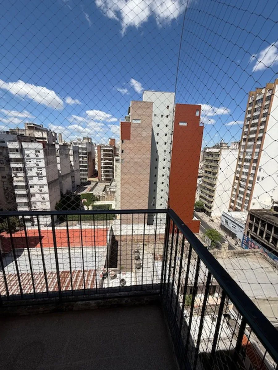 VENTA DPTO 2 DORMIT. FRENTE PLAZA CON COCHERA foto 2