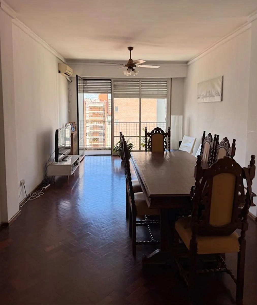 VENTA DPTO 2 DORMIT. FRENTE PLAZA CON COCHERA foto 3