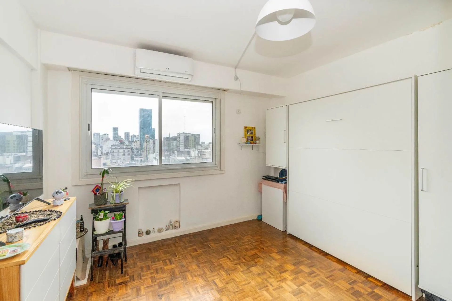 MONOAMBIENTE EN VENTA. SUIPACHA 400 CABA APTO PROF foto 3