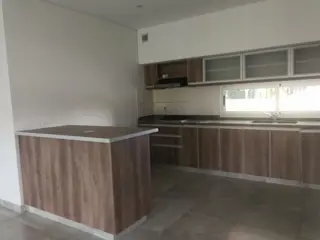 HERMOSA CASA EN VENTA COMO A ESTRENAR EN COUNTRY CLUB LA CONCEPCIÓN DE LUJAN, LUJAN foto 2