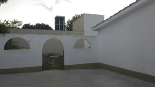 Oportunidad! Casa en barrio Malvinas foto 4