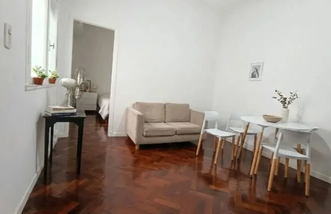 Oportunidad! se vende un agradable departamento de 2 ambientes amplio - Balvanera foto 2