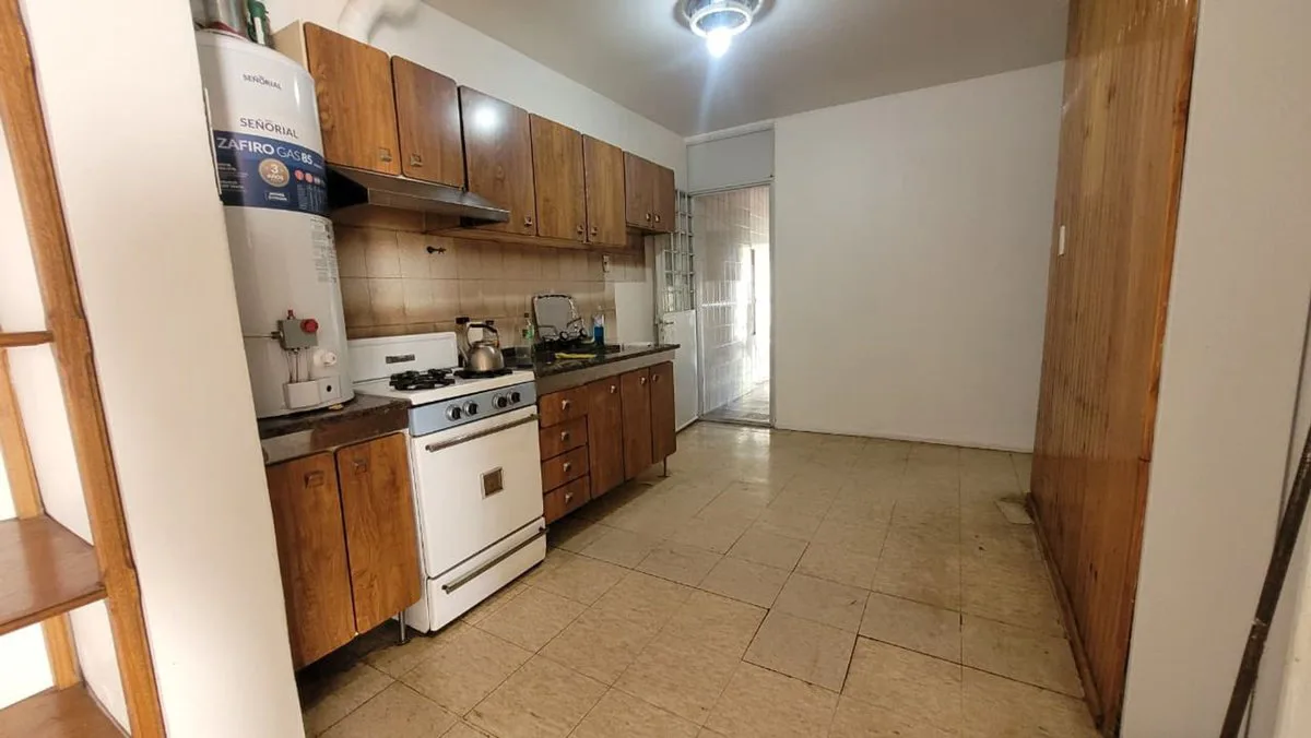 CASA EN VENTA-4 DORMITORIOS-SAN JOSE-APTA CRÉDITO foto 4