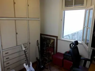Excelente Depto. De 3 Amb. Piso 2 X Escal, sin Expensas foto 3