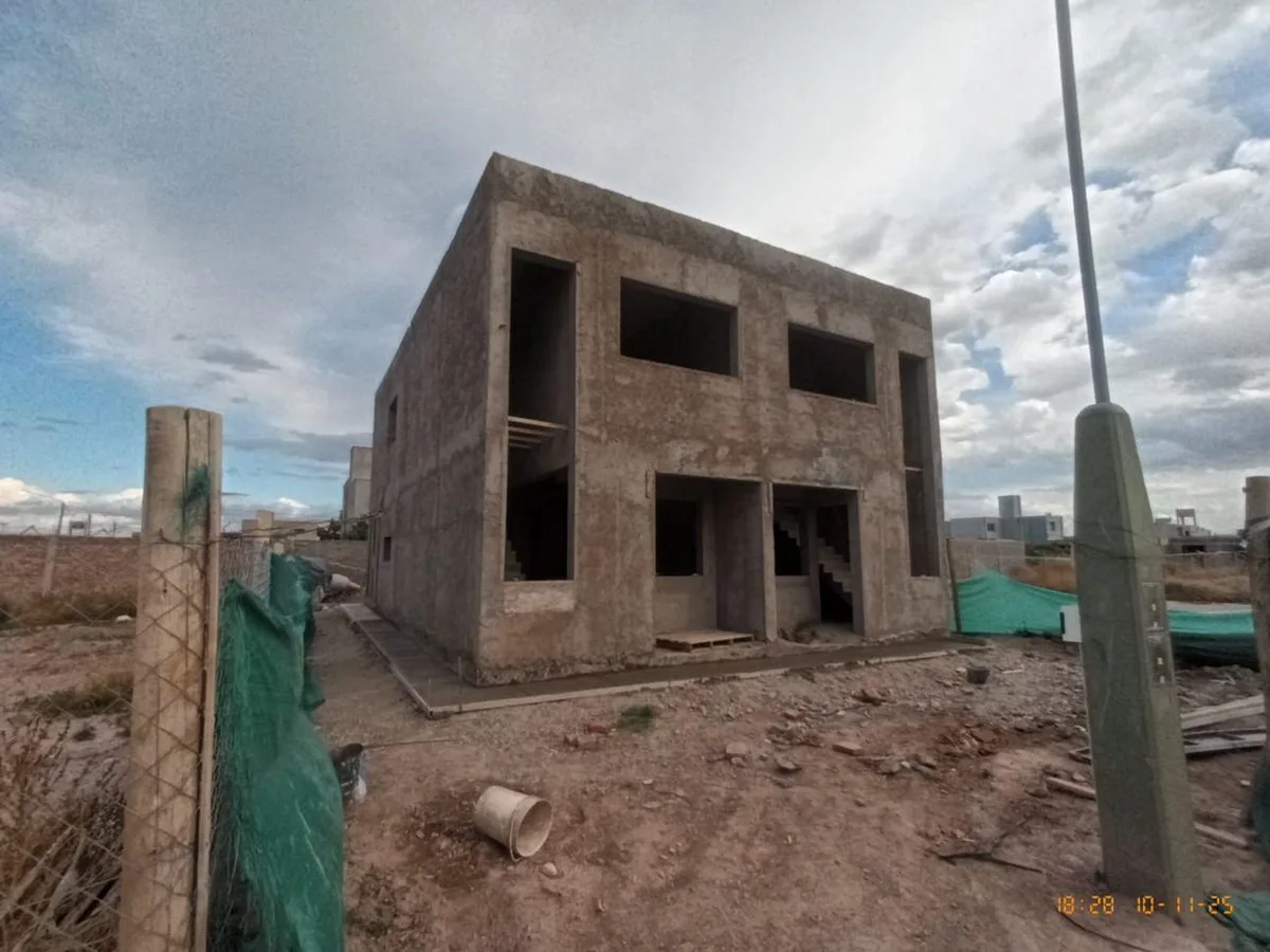 VENTA DUPLEX Bº PRIVADO PINAR DEL SOL VII MAIPU foto 4