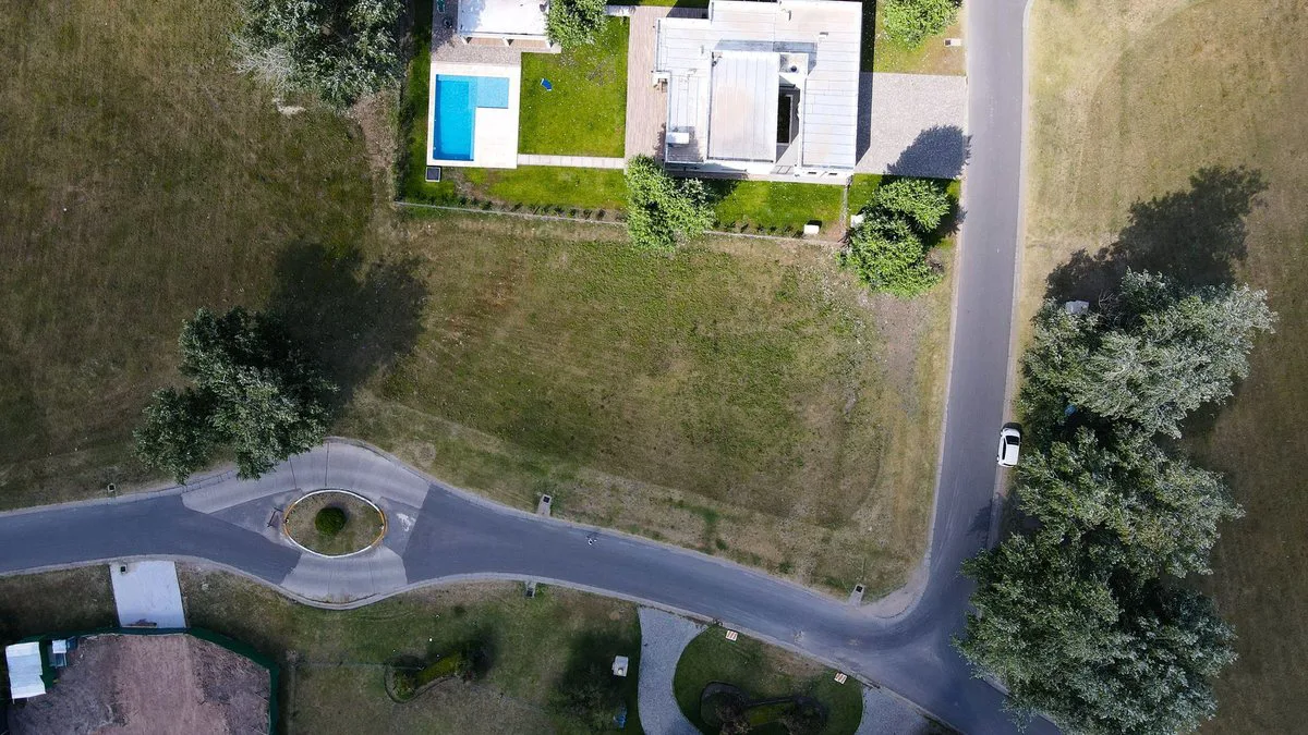 LOTE INTERNO EN VENTA SAN ELISEO COUNTRY & GOLF foto 3