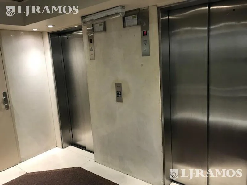 OFICINA EN VENTA CITY BANCARIA foto 3