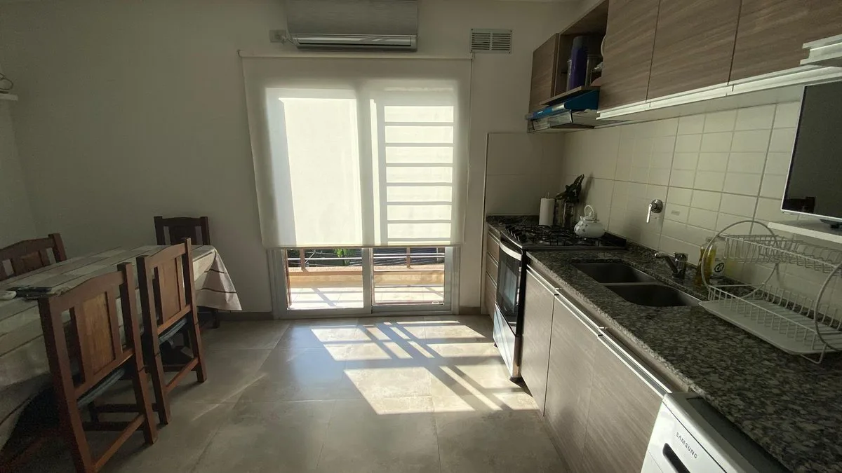 VENTA DEPARTAMENTO 3AMBIENTES BALCON COCHERA MERLO foto 2
