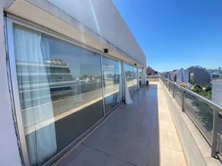 ALQUILER LOFT P/OFICINA O VIVIENDA C/TERRAZA foto 1
