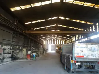 GALPON Y FRACCION SOBRE RUTA PANAMERICANA foto 1