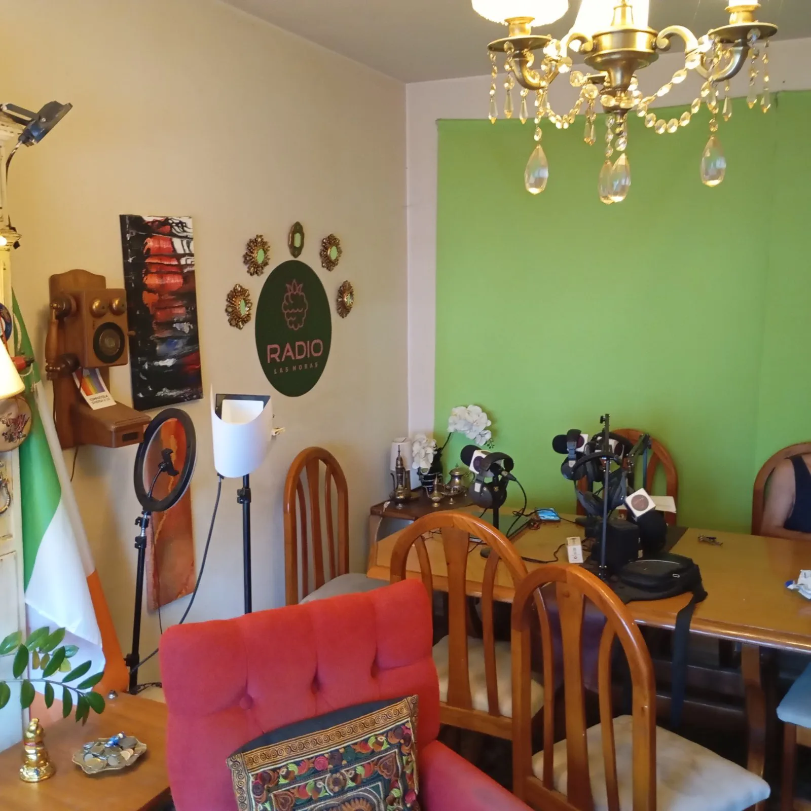 DEPTO 2 AMBIENTES,SARMIENTO AL 2.000,U$D 90.000.- ,C/COCHERA, BAULERA. foto 5