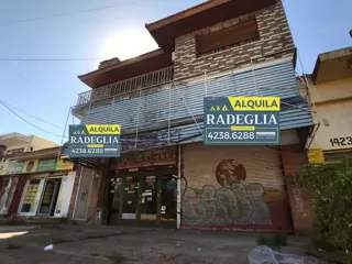 LOCALASO ubicado en Avenida H. Yrigoyen 14.200- Burzaco foto 1