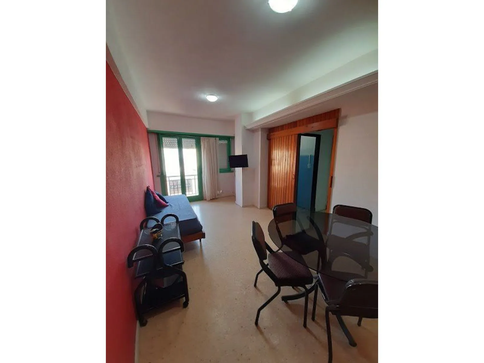 Alquiler temporario departamento 2 ambientes Miramar foto 3