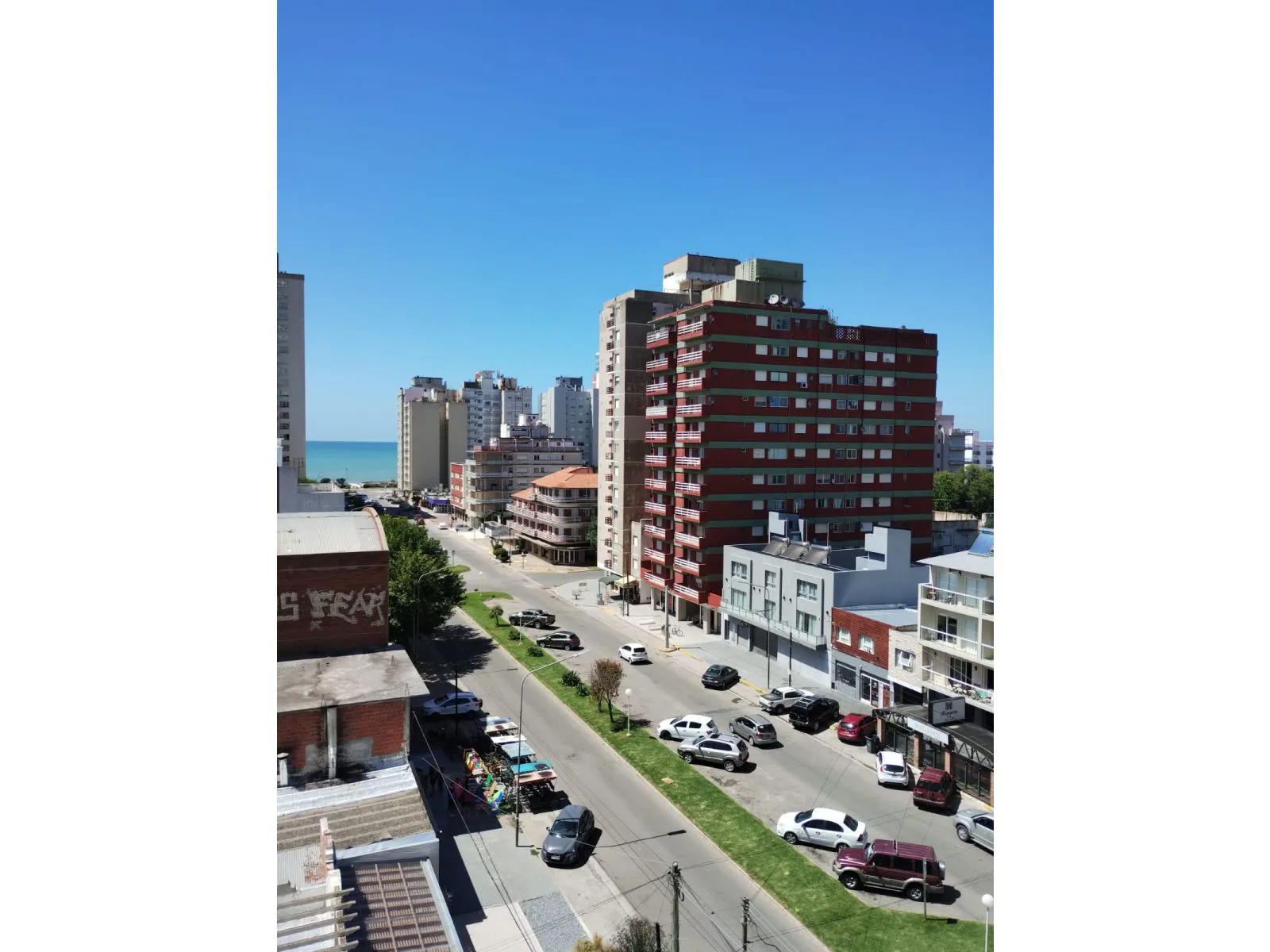 1-Bedroom Apartment with French Balcony in Miramar, Premier Building – photo 16 of 17