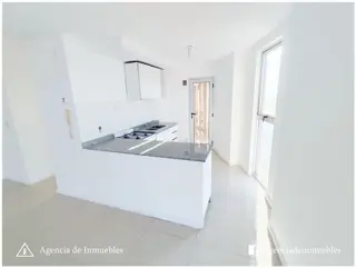 ALQUILA: Departamento 1 Dormitorio / Complejo Torres H foto 4